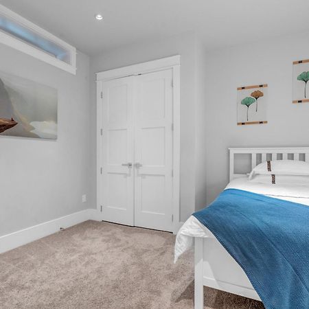Vancouver West Cozy Retreat By Host Launch Luaran gambar