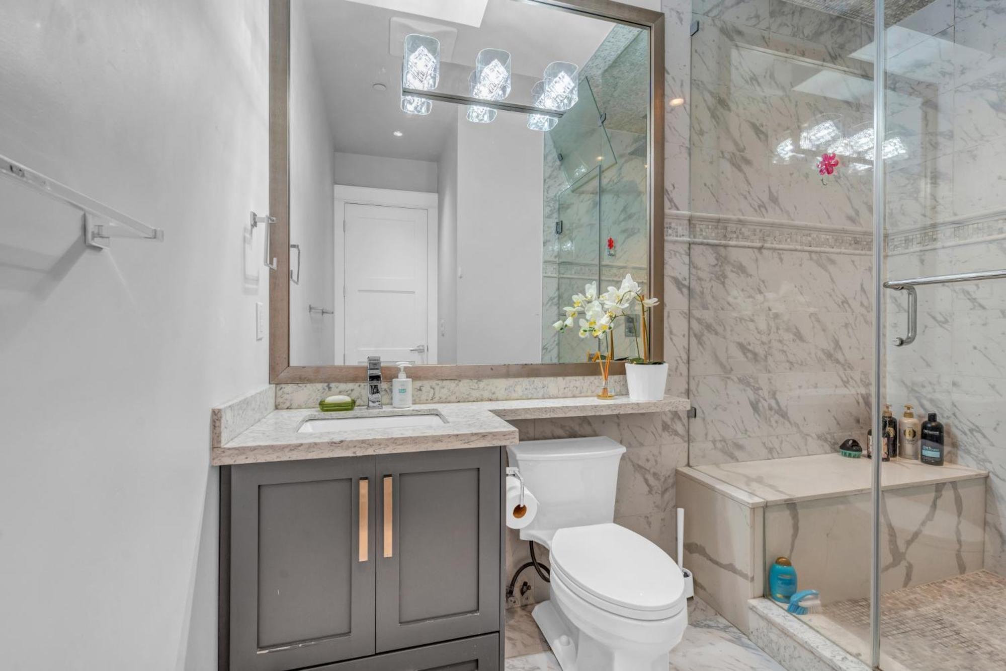 Vancouver West Cozy Retreat By Host Launch Luaran gambar